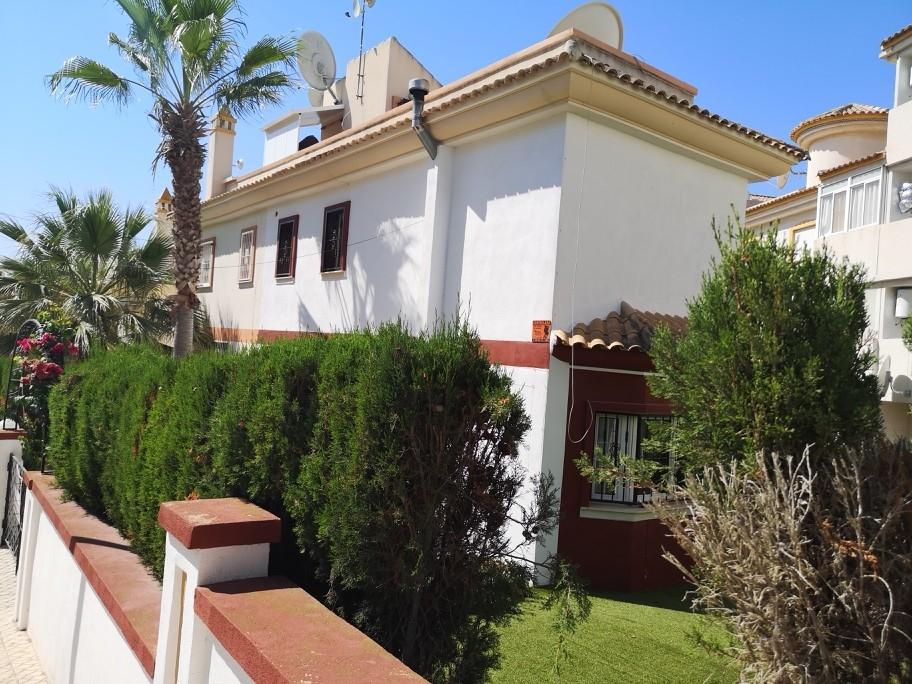 3 bedroom villa for sale in Villamartin, Spain