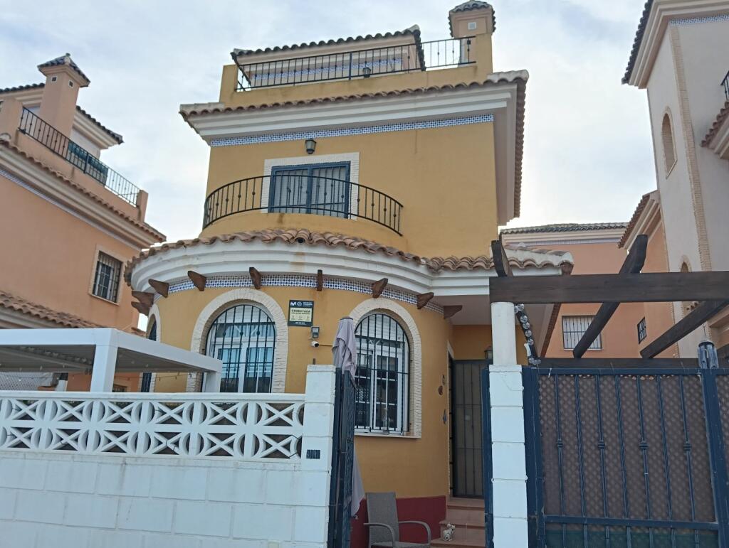 Main image of property: Valencia, Alicante, Los Montesinos