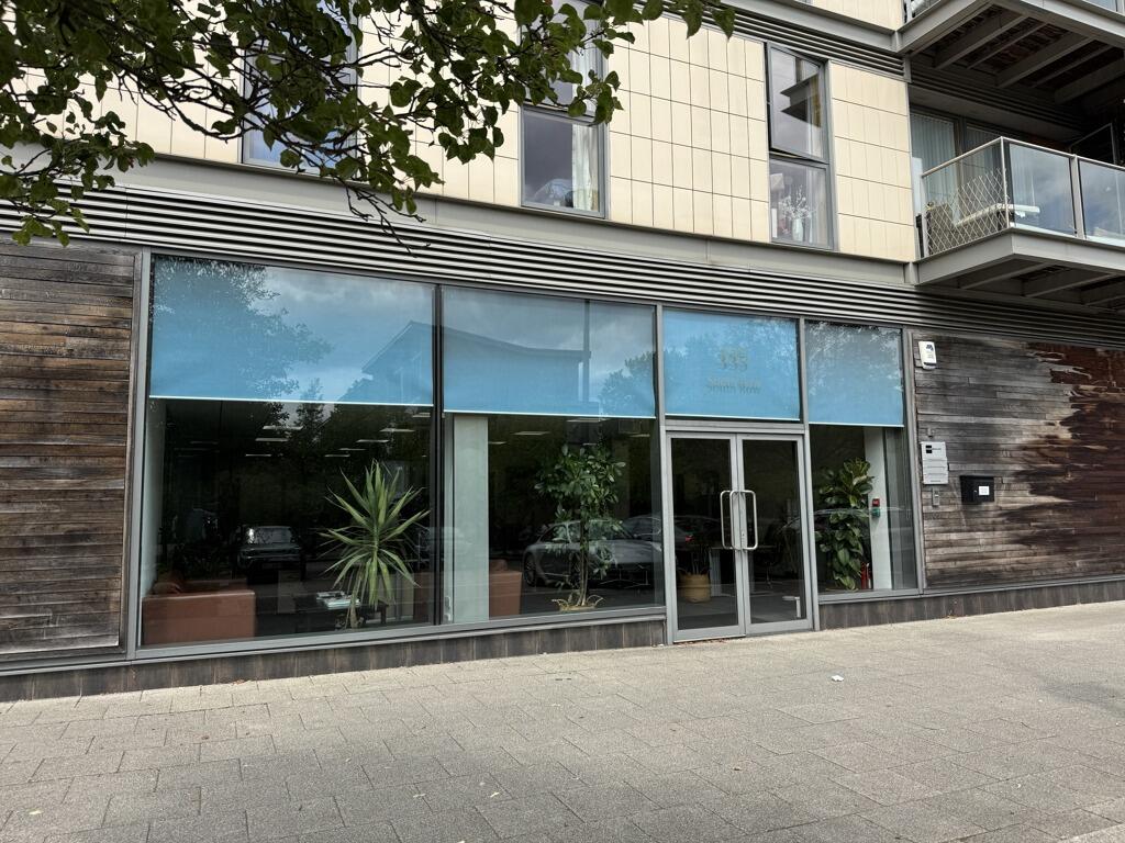 Main image of property: 335 South Row, Milton Keynes, Buckinghamshire, MK9