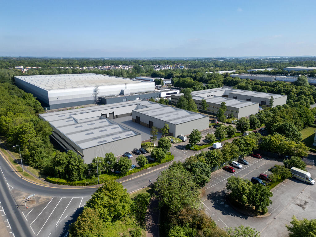 Main image of property: 10 Dawson Road, Mount Farm, Milton Keynes, Buckinghamshire, MK1