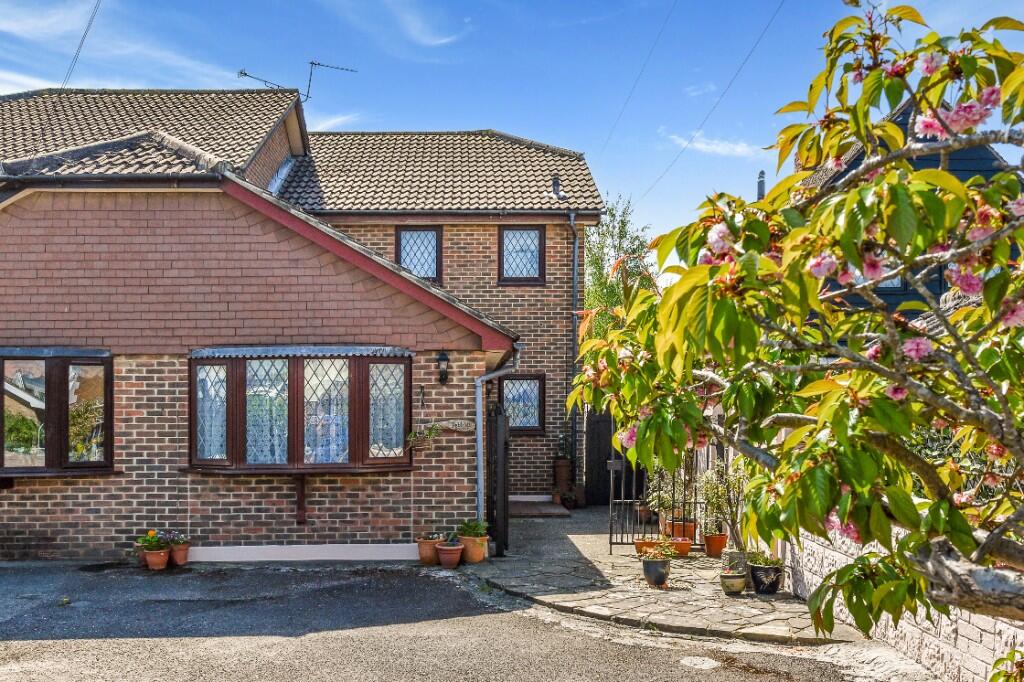 Main image of property: Kingsmead, Felpham, Bognor Regis, West Sussex, PO22