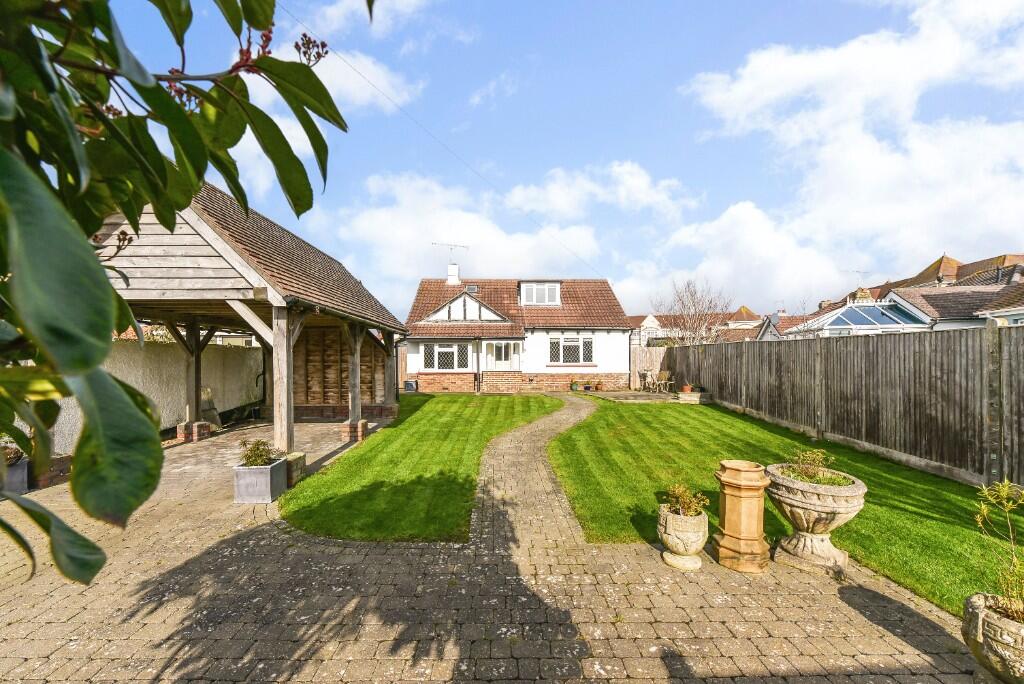 Main image of property: Halliwick Gardens, Felpham, Bognor Regis, West Sussex, PO22