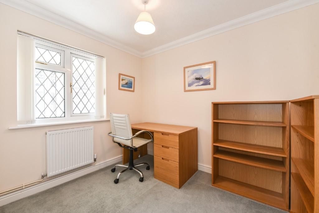 3 bedroom bungalow for sale in Lodge Close, MiddletononSea,Bognor