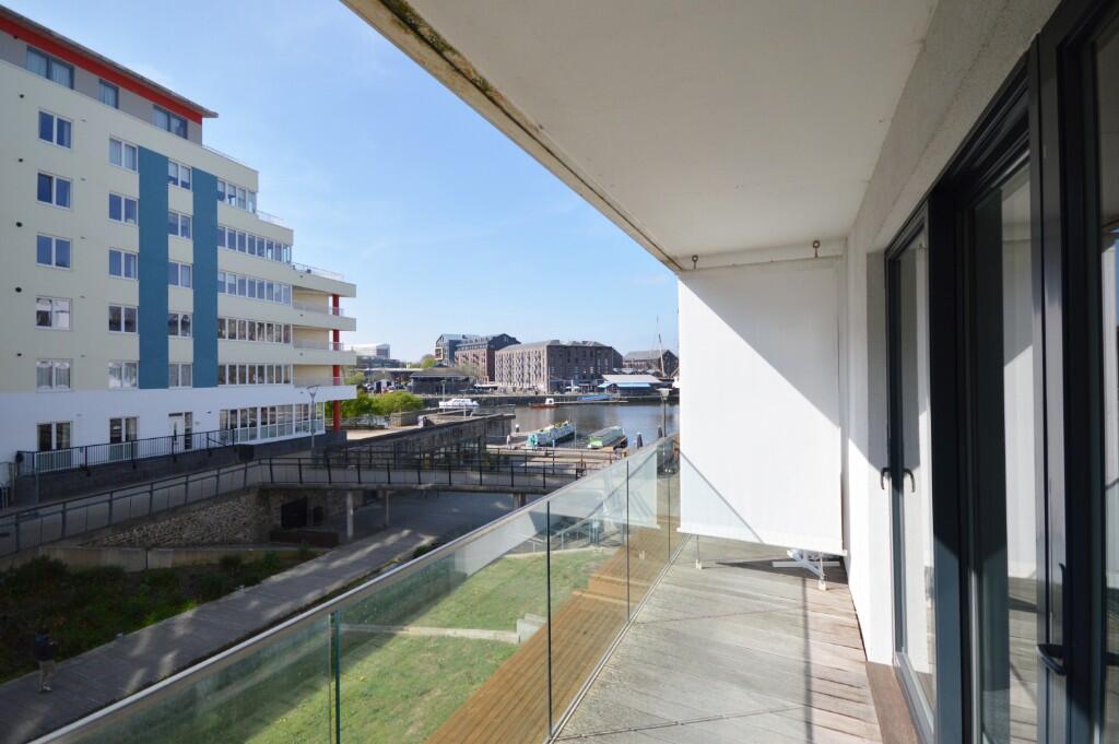 Main image of property: Flat 93 Invicta, Millennium Promenade, Bristol, BS1
