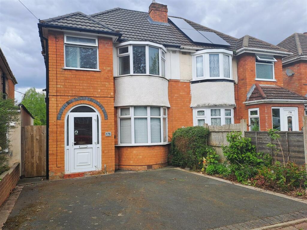 3 bedroom semidetached house for sale in Parkdale Road, Sheldon