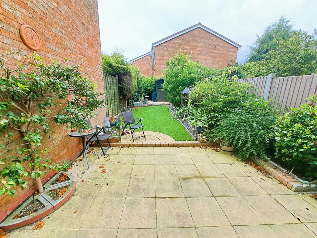 Additional property image - Westacre Gardens, Stetchford, Birmingham