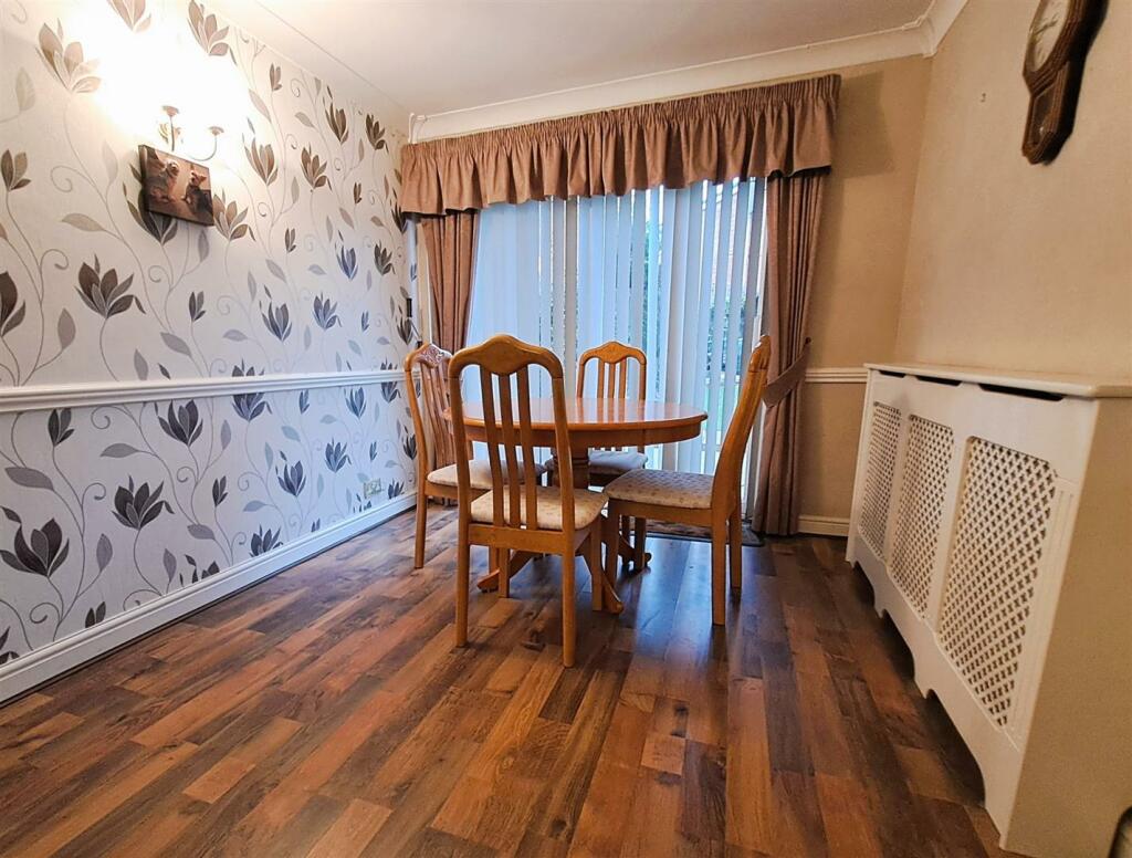 Additional property image - Westacre Gardens, Stetchford, Birmingham