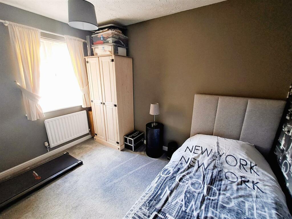 Additional property image - Kingfisher Close, Sheldon, Birmingham