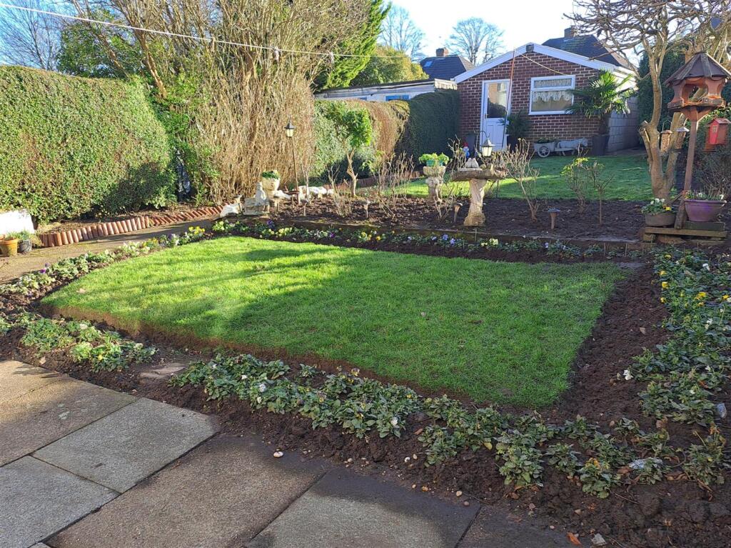 Additional property image - Garretts Green Lane, Sheldon, Birmingham