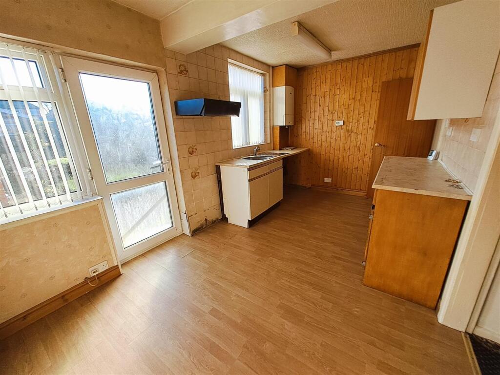 Additional property image - Garretts Green Lane, Sheldon, Birmingham