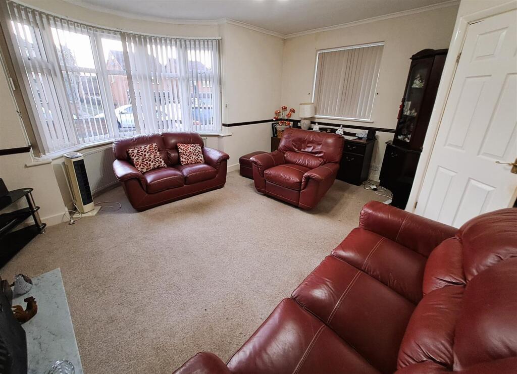 Additional property image - Whitecroft Road, Sheldon, Birmingham