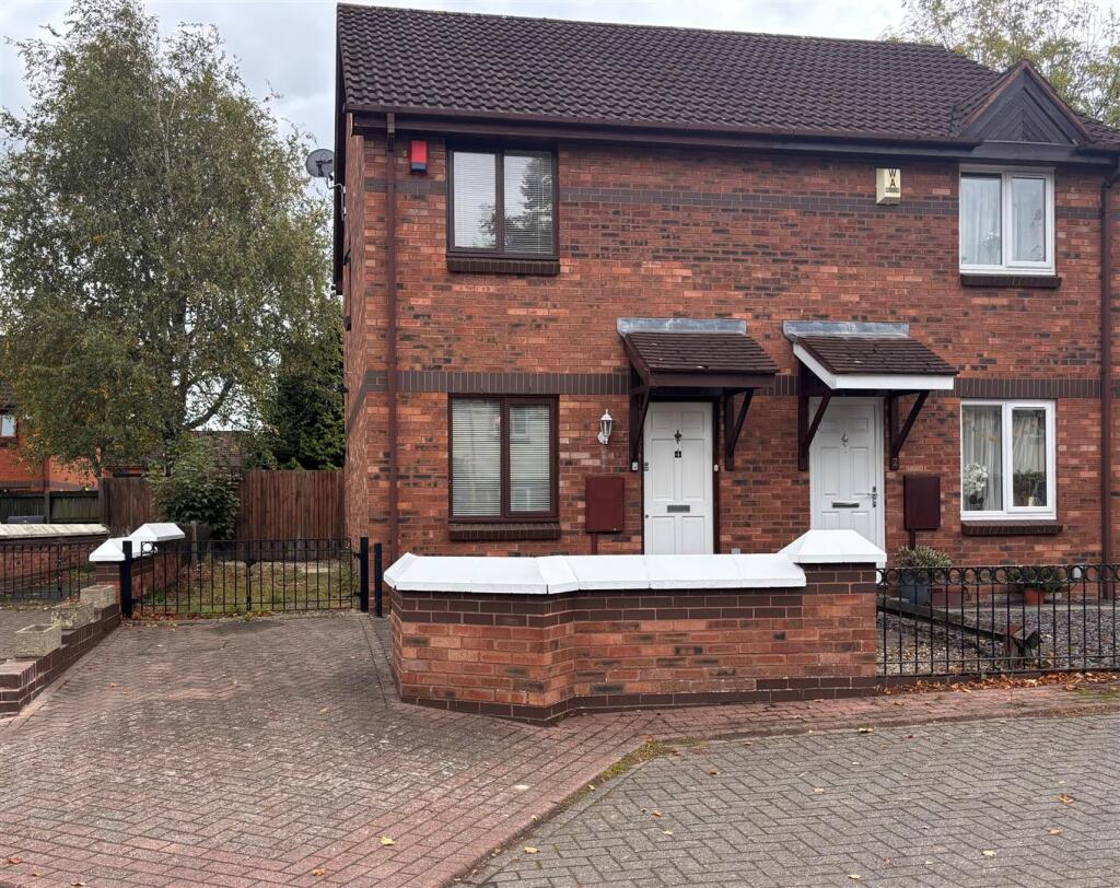 Main image of property: Snowberry Gardens, Birmingham