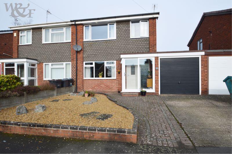 3 bedroom semi-detached house