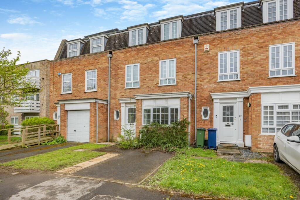 4 bedroom terraced house for sale in Cunliffe Close, Oxford, Oxfordshire, OX2