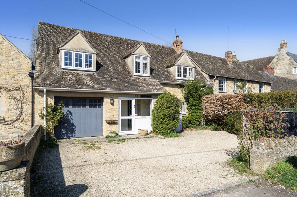 Main image of property: Heyford Road, Kirtlington, Kidlington, Oxfordshire