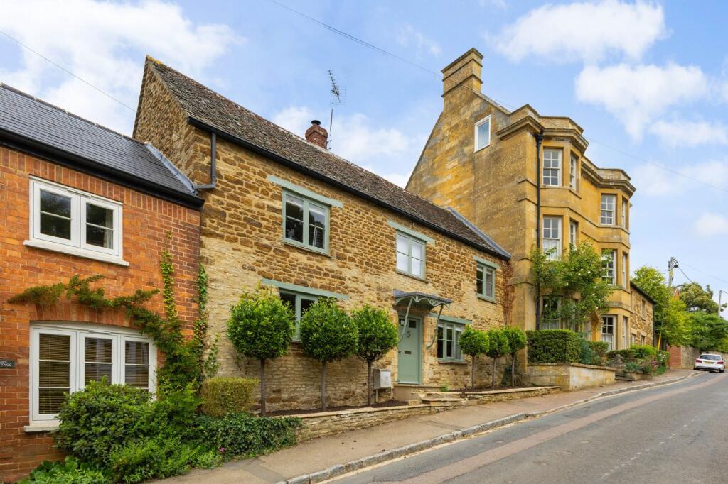 Main image of property: Paines Hill, Steeple Aston, Bicester, Oxfordshire