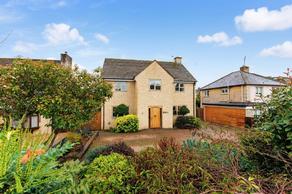 Main image of property: Standlake Road, Ducklington, Witney, Oxfordshire