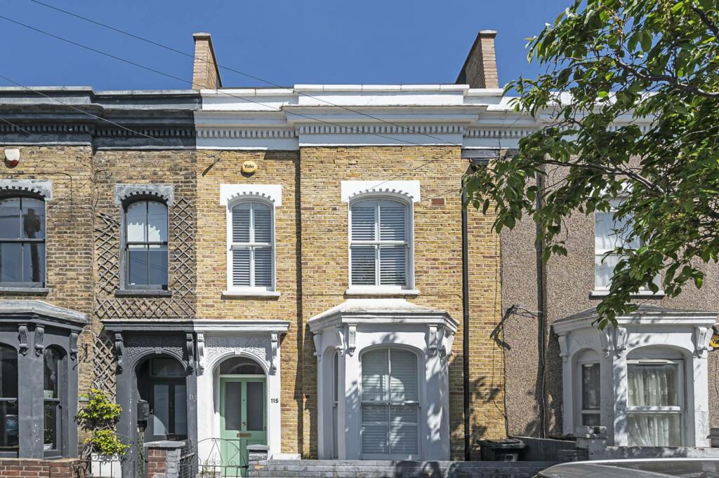 4 bedroom house for sale in Hassett Street, Homerton, London, E9