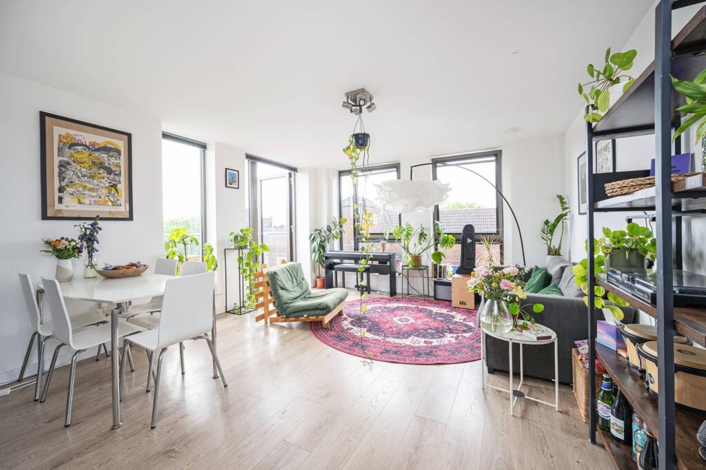 Main image of property: Frampton Park Road, Hackney, London, E9
