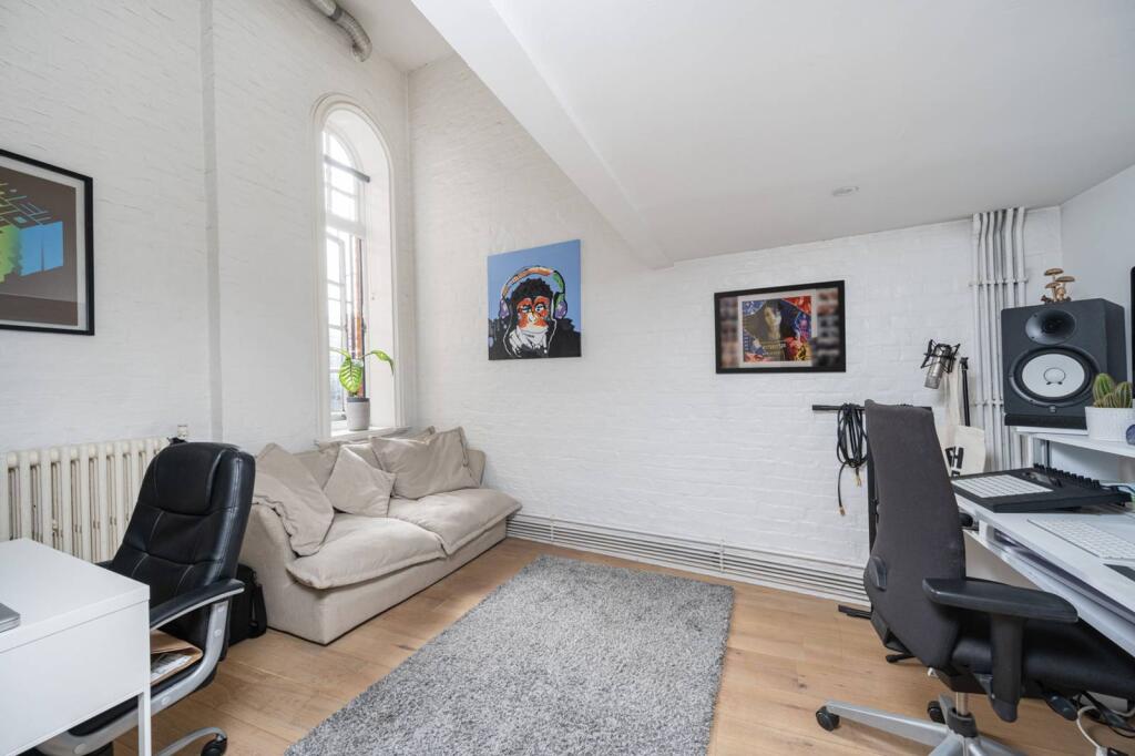 Main image of property: Institute Place, Hackney, London, E8