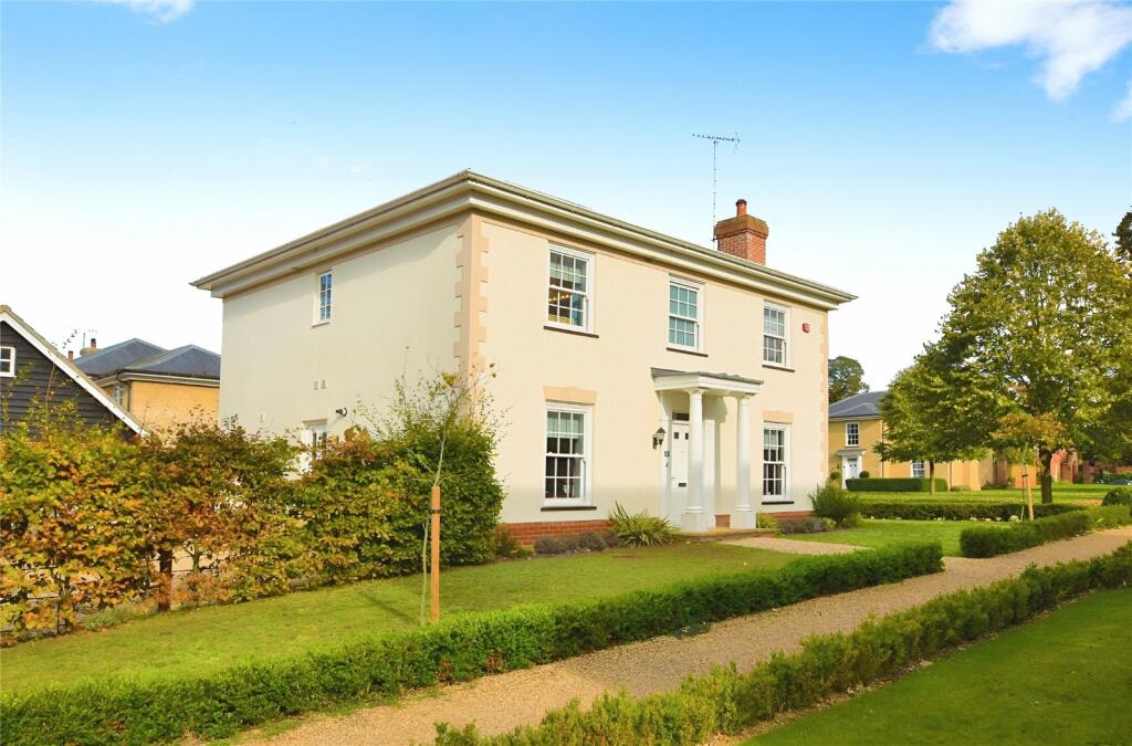 4 bedroom detached house for sale in Lawford Place, Lawford