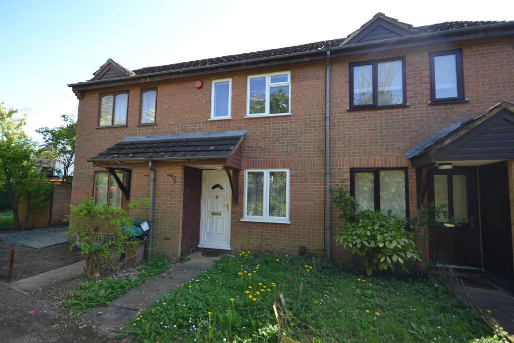Main image of property: Kinross Drive, Bletchley, Milton Keynes, Buckinghamshire, MK3 7UF
