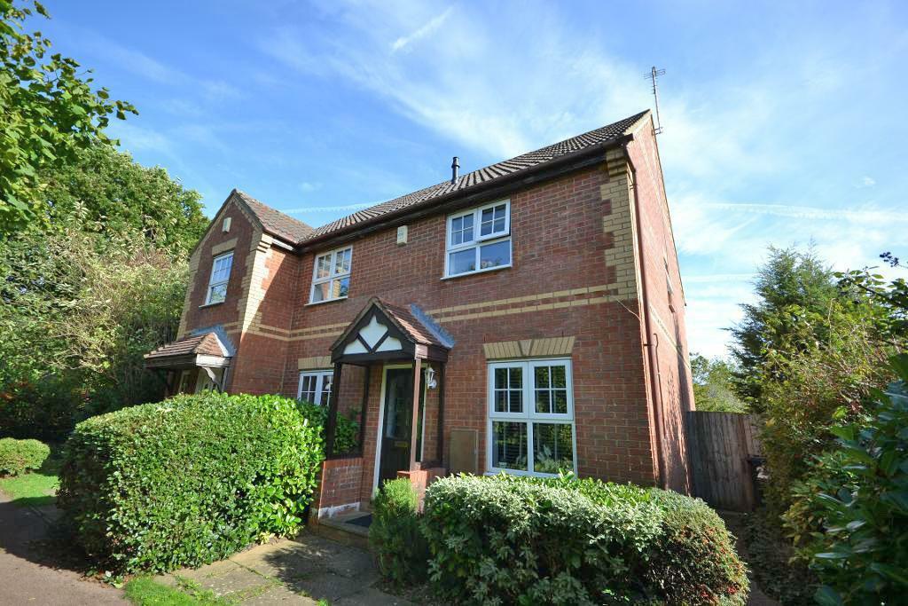 2 bedroom semidetached house for sale in Bowland Drive, Emerson Valley