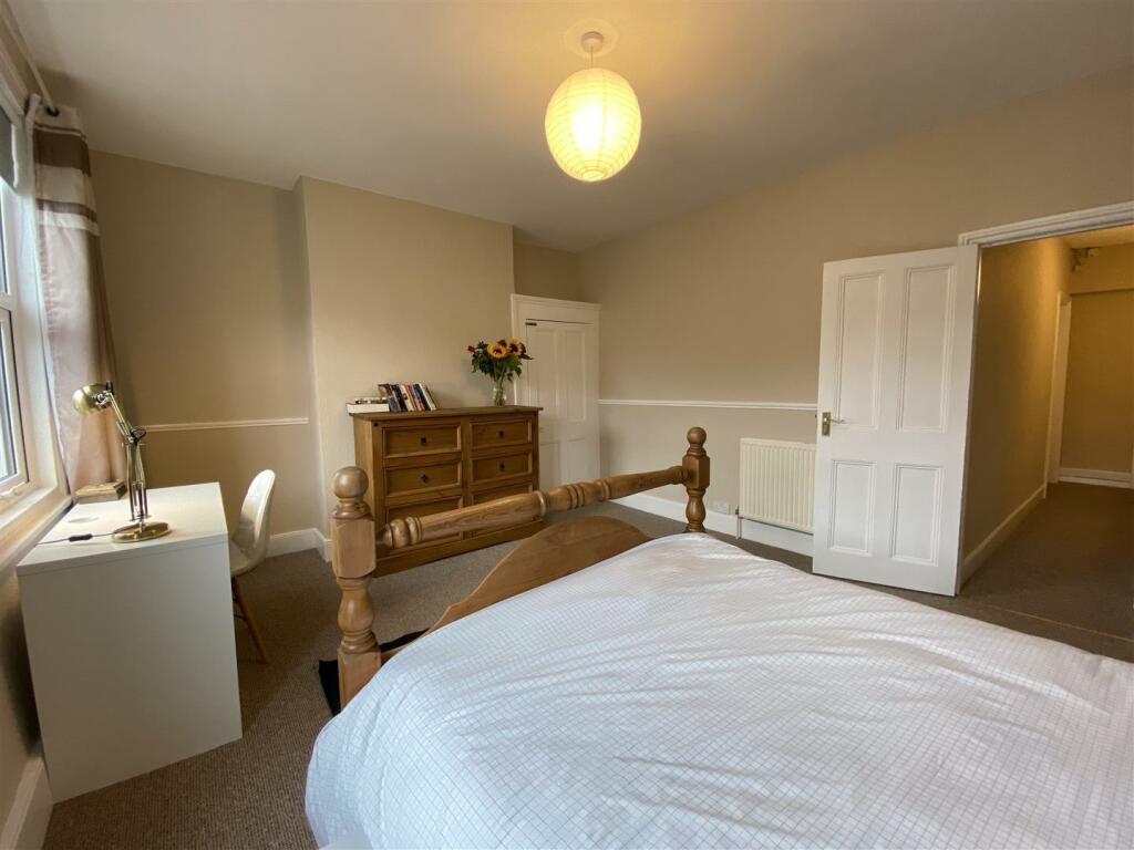 Additional property image - Stevens Crescent, Bristol