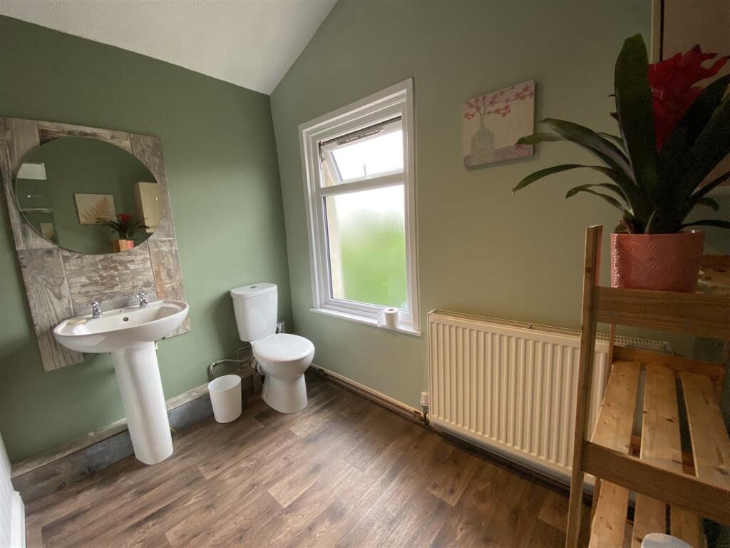 Additional property image - Stevens Crescent, Bristol