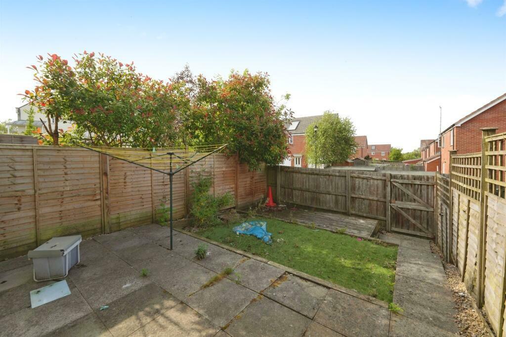 Additional property image - Long Down Avenue, Bristol