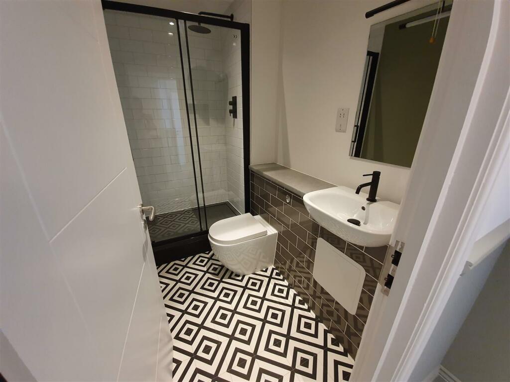 Additional property image - Queens Road, Bristol