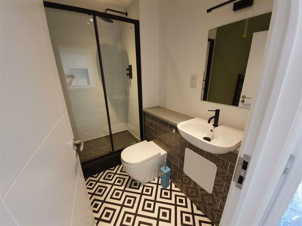Additional property image - Queens Road, Bristol