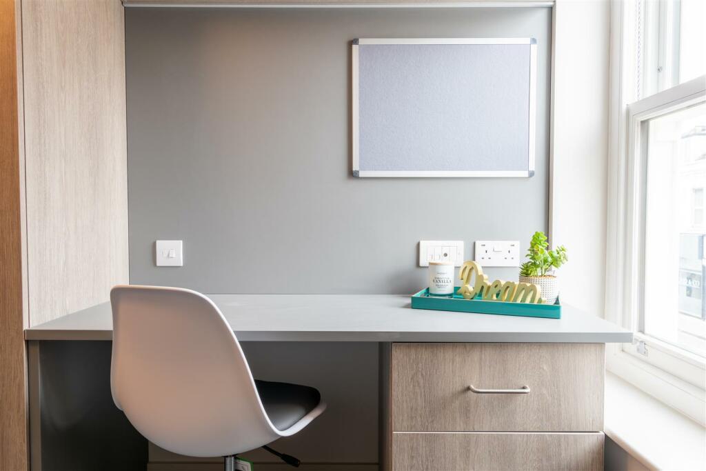 Additional property image - Gloucester Road, Bristol
