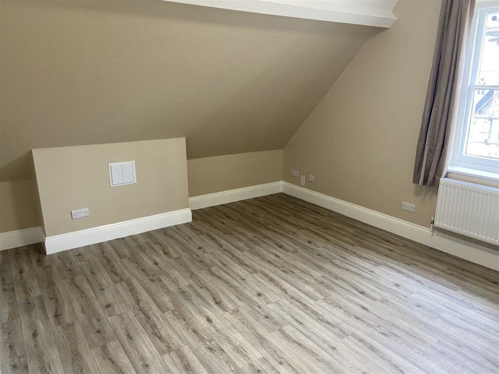 Additional property image - Walsingham Road, Bristol