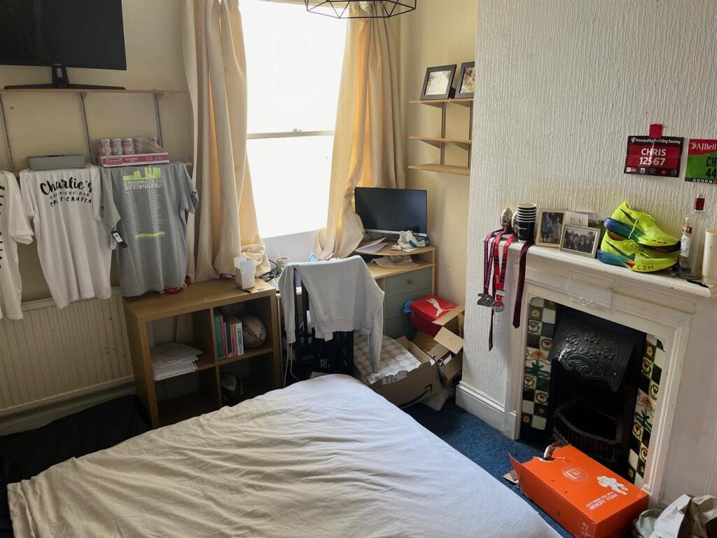 Additional property image - Oxford Street, Kingsdown