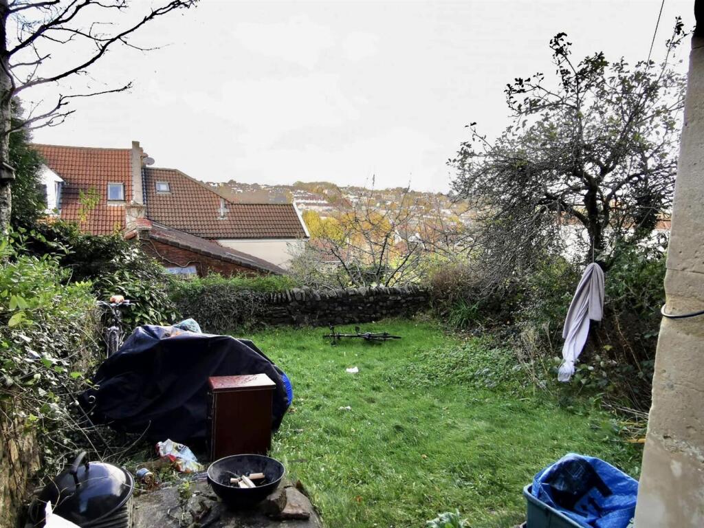 Additional property image - Trelawney Road, Bristol