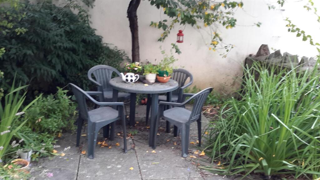 Additional property image - Richmond Dale, Bristol
