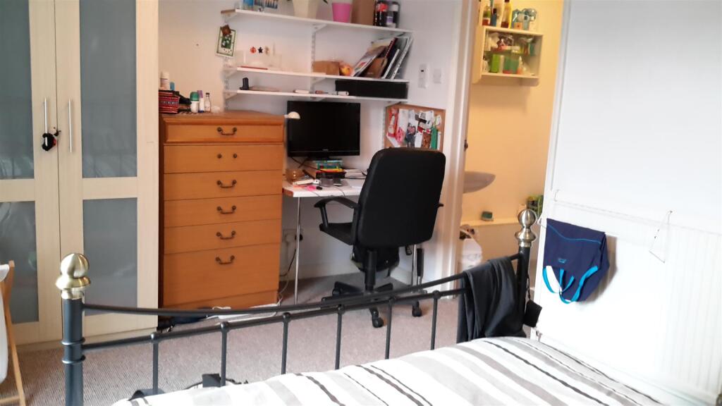 Additional property image - Richmond Dale, Bristol