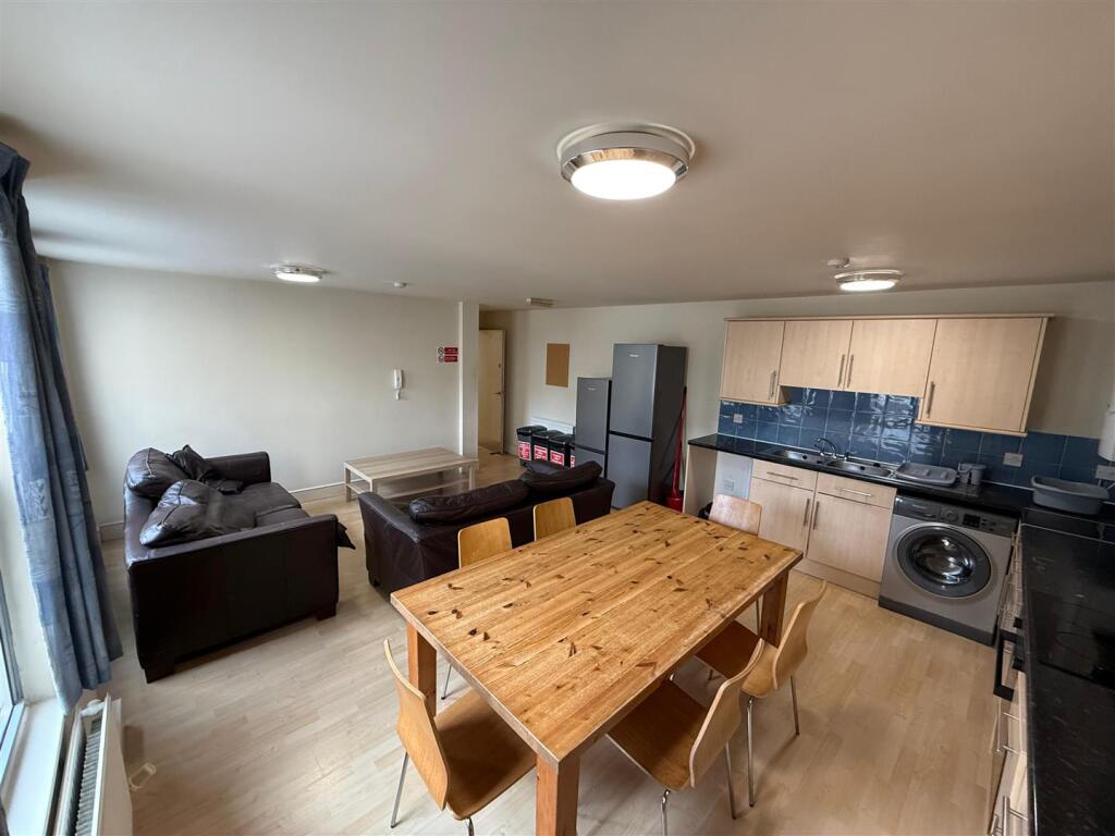 Main image of property: Cotham Hill Apartments, Hampton Lane, Bristol