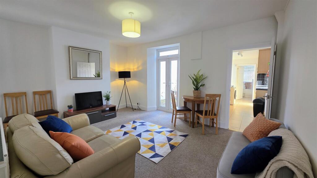 Main image of property: Hanham Road, Bristol