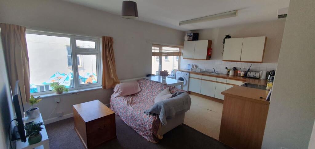 Main image of property: Gloucester Road, Bristol