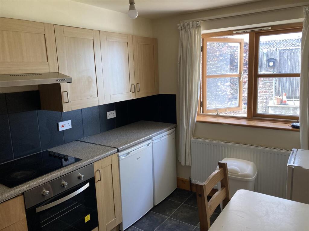 Main image of property: Johnny Ball Lane, Bristol