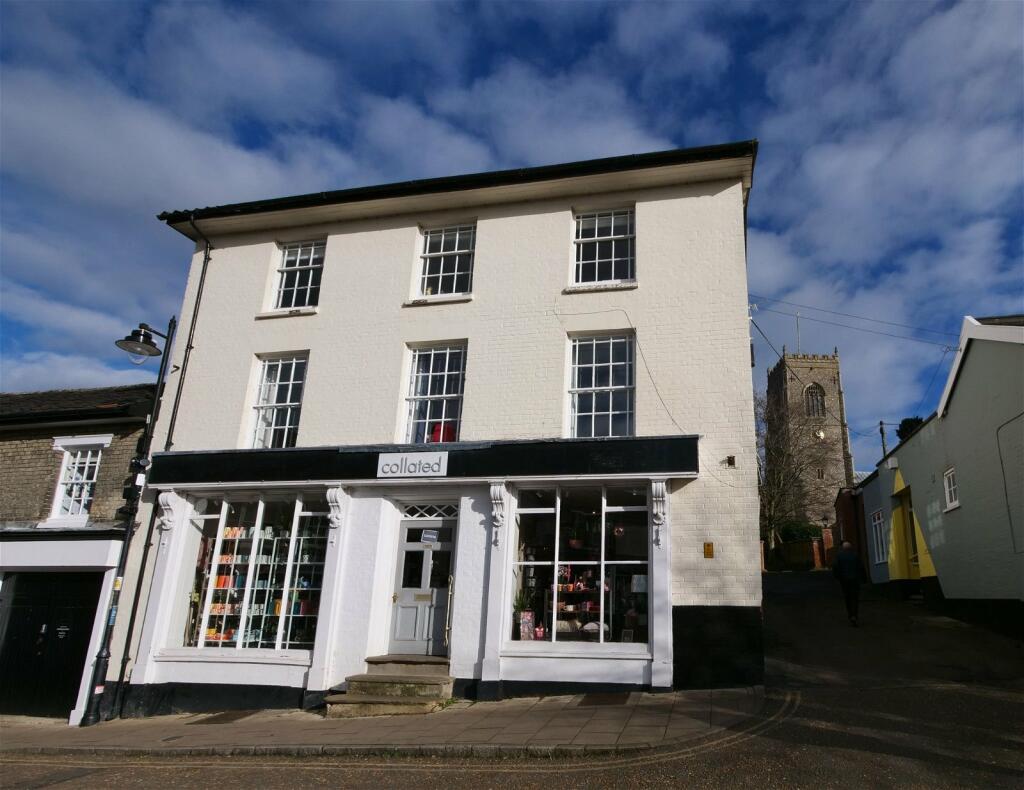 2 bedroom apartment for sale in House on the Hill, Framlingham, Suffolk