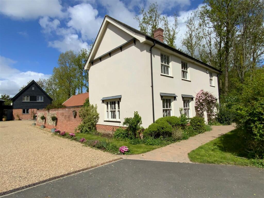 3 bedroom detached house for sale in Old Mill Close, Worlingworth
