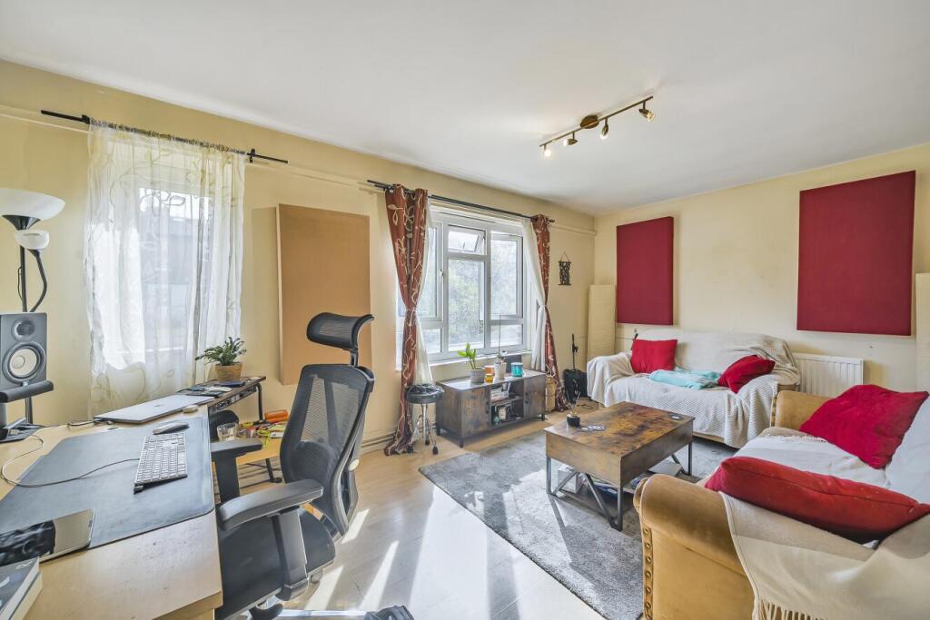 Main image of property: Melrose Gardens, Brook Green, London, W6