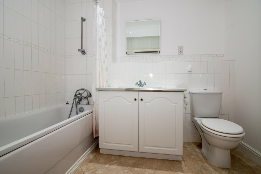 Additional property image - Hanson Mansions, Four Oaks Road, Sutton Coldfield, B74 2TJ