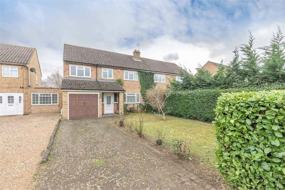 4 bedroom semidetached house for sale in Ditton Road, Datchet