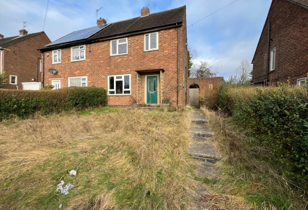 3 bedroom semidetached house for sale in 14 Derbyshire Avenue, West