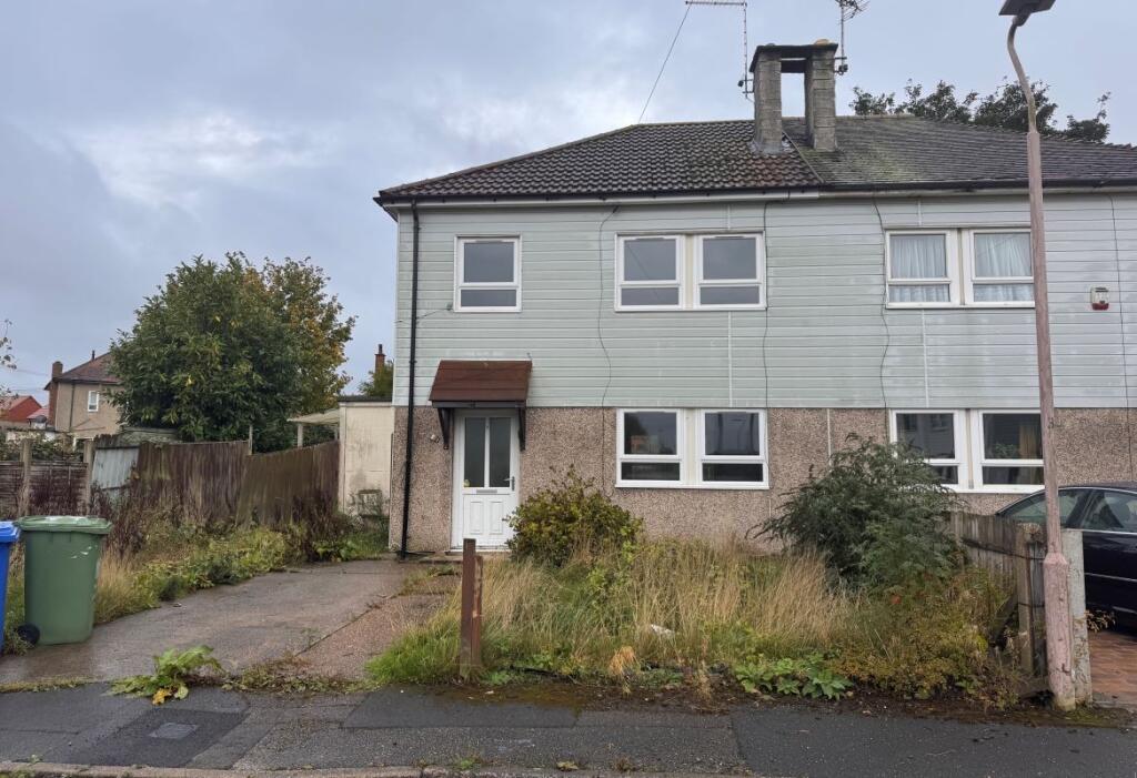 Main image of property: 9 Pratt Close, Mansfield, Nottinghamshire, NG19 6HQ