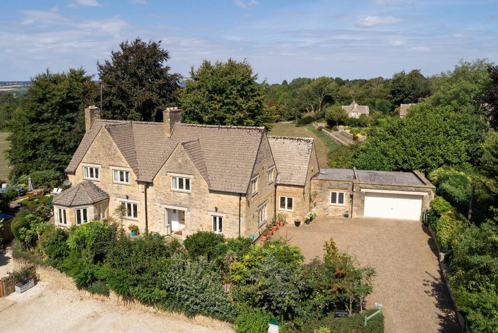 Main image of property: Donnington House, Cotswold Heights, Stow on the Wold, Cheltenham, Gloucestershire, GL54